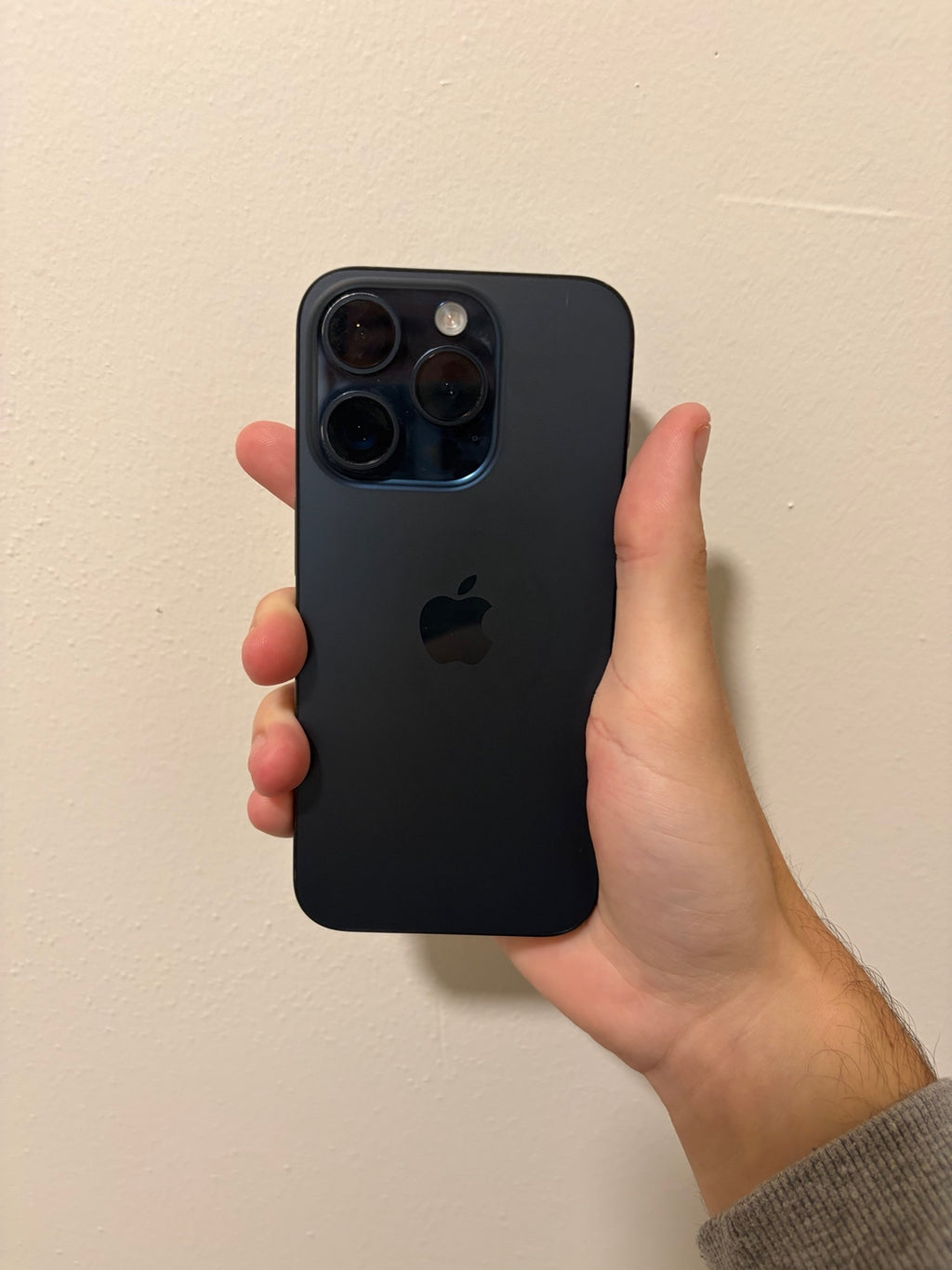 iPhone 15 Pro 128GB Blue Titanium rear view